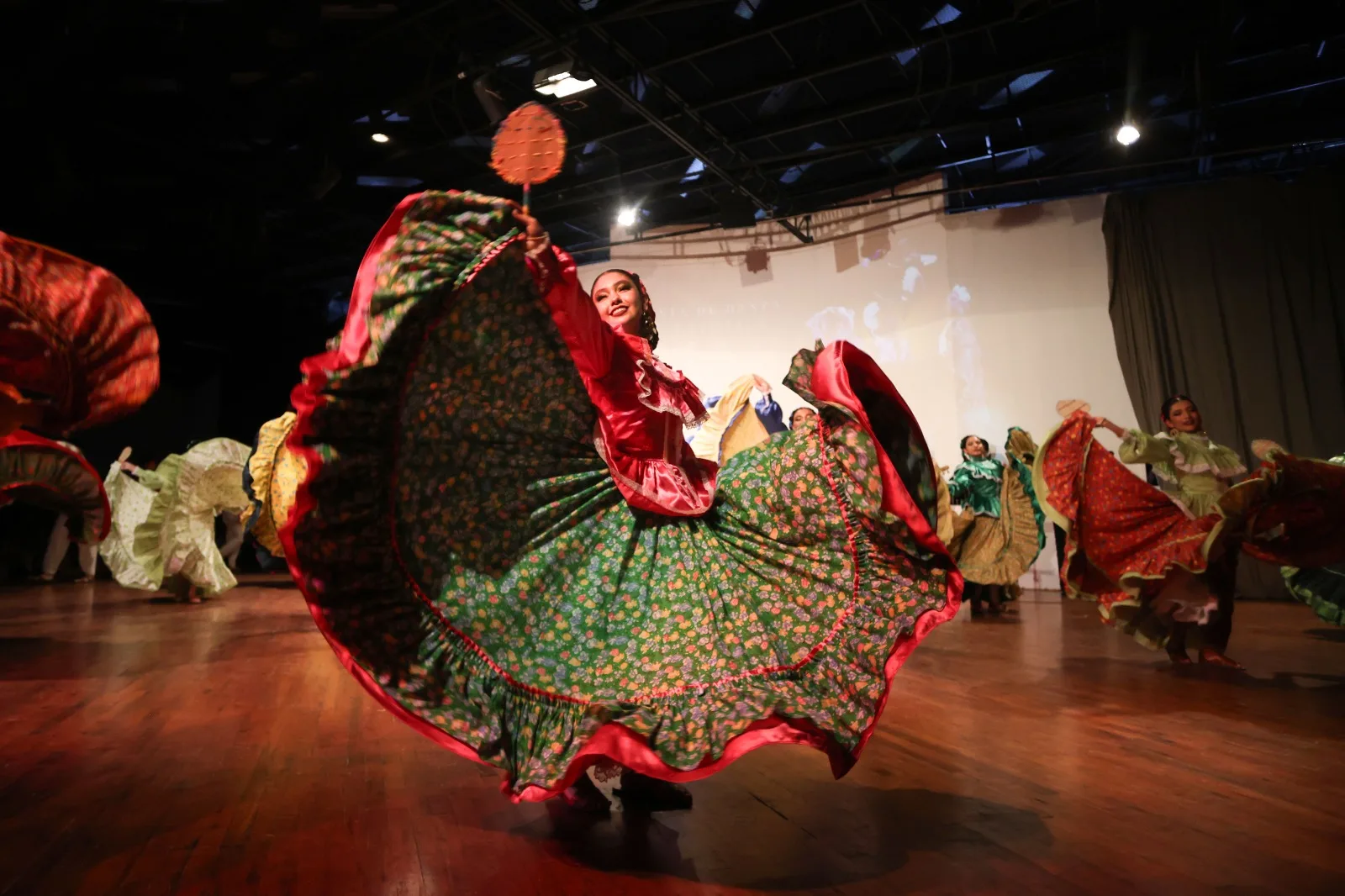 Compañía de Danza Folklórica Témari celebra 20 años en Ciudad Juárez con espectáculo cultural - imagen 2