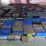 FGR y fuerzas federales decomisan casi una tonelada de cocaína y armas en Tlaxcala - imagen 9