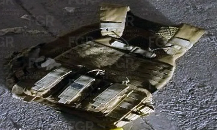 FGR y fuerzas federales decomisan casi una tonelada de cocaína y armas en Tlaxcala - imagen 10