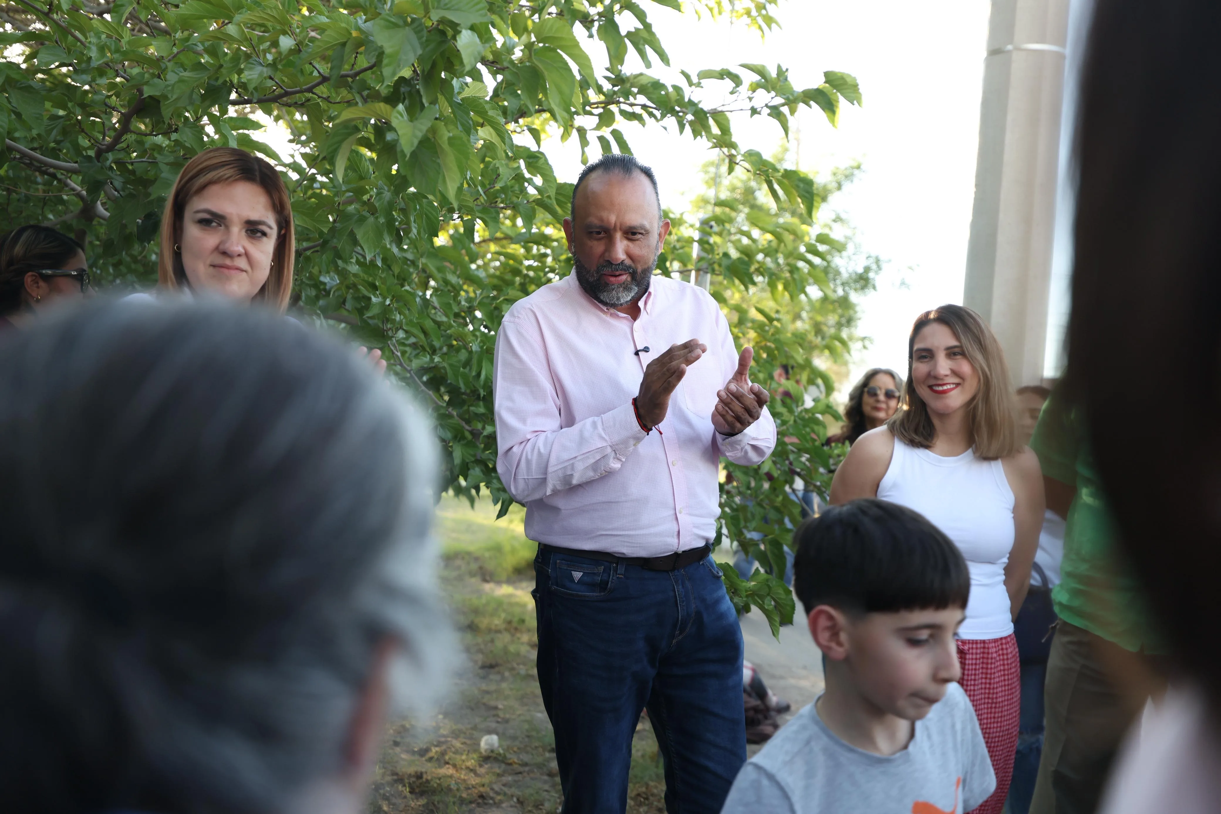 Presidente Municipal de Juárez convoca a vecinos a limpiar parque en Colinas del Sol - imagen 5
