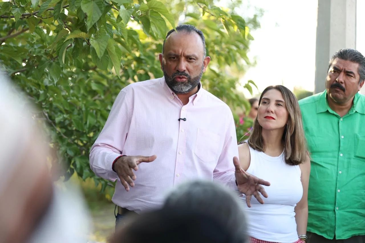 Presidente Municipal de Juárez convoca a vecinos a limpiar parque en Colinas del Sol - imagen 9