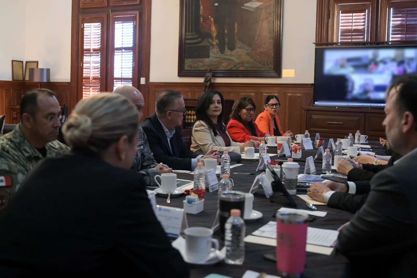 Maru Campos encabeza reunión de seguridad en Chihuahua y revisan atención a víctimas y prevención del delito - imagen 3