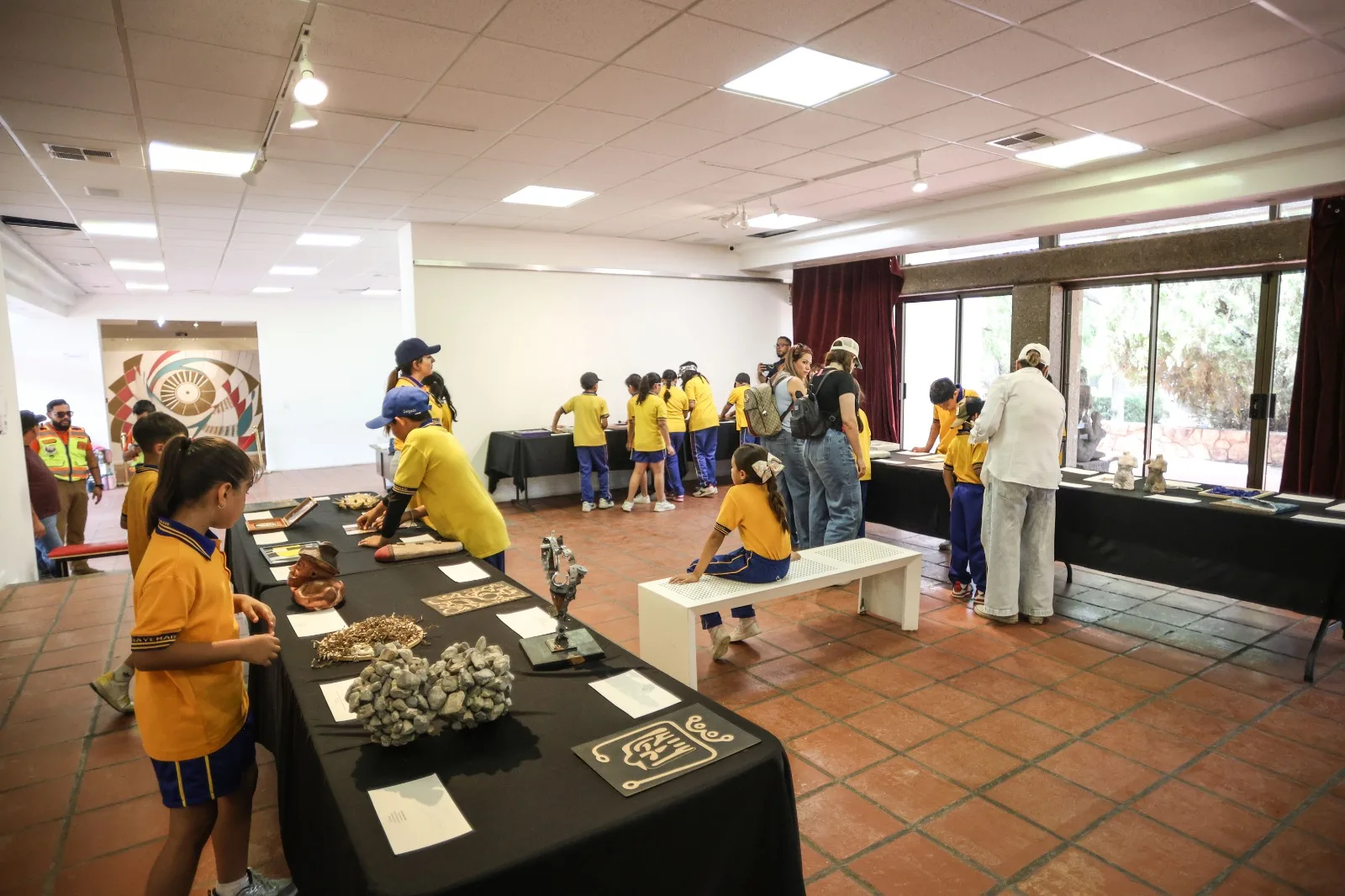 Estudiantes del Colegio Rayenare exploran patrimonio cultural en el Museo de Arqueología e Historia de El Chamizal - imagen 8