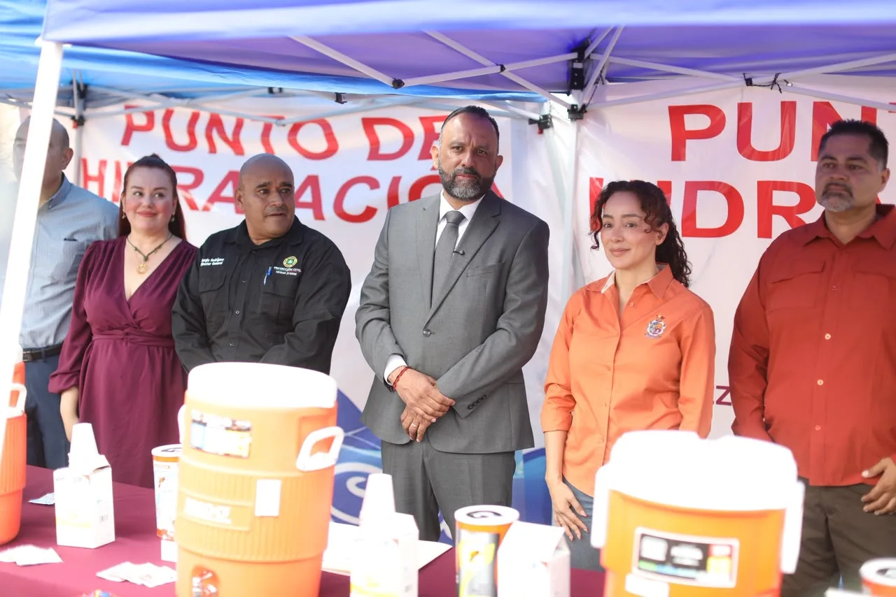 Ciudad Juárez lanza campaña de hidratación para proteger a 36 mil personas durante la temporada de calor - imagen 7