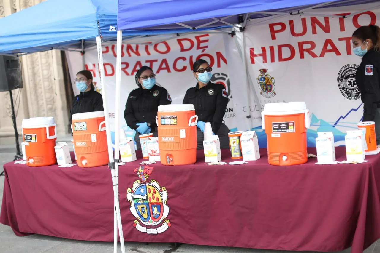 Ciudad Juárez lanza campaña de hidratación para proteger a 36 mil personas durante la temporada de calor - imagen 12