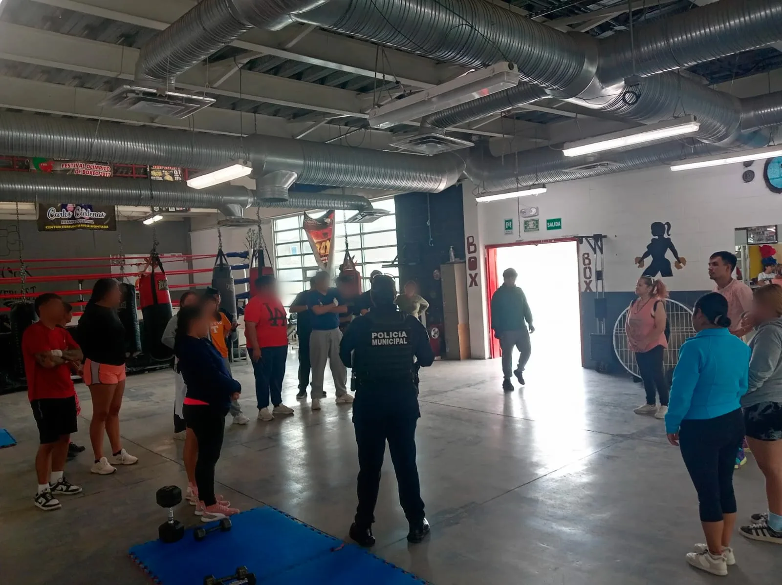 SSPM impulsa uso correcto del 911 en plática en centro comunitario La Montada - imagen 1