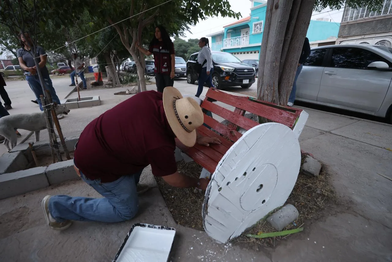 Alcalde de Ciudad Juárez supervisa rehabilitación del parque en colonia Morelos II - imagen 5