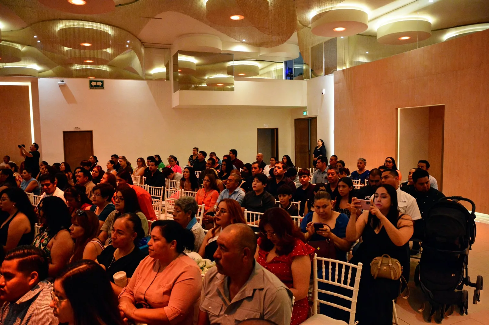 Jóvenes de Centros Comunitarios de Ciudad Juárez completan programa de formación juvenil - imagen 2