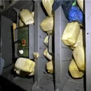 FGR detiene a cinco personas en Chiapas por transporte de cocaína en embarcación sin matrícula - imagen 5