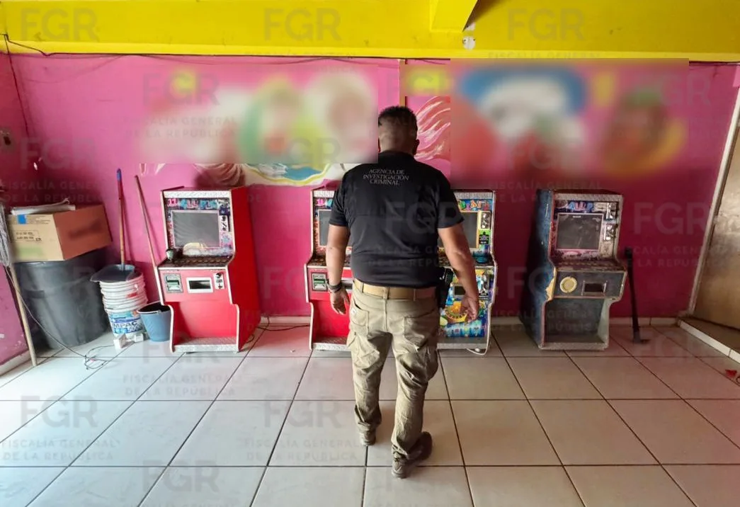 FGR asegura nueve máquinas tragamonedas en Durango en operativo contra delitos relacionados con juegos de azar - imagen 2