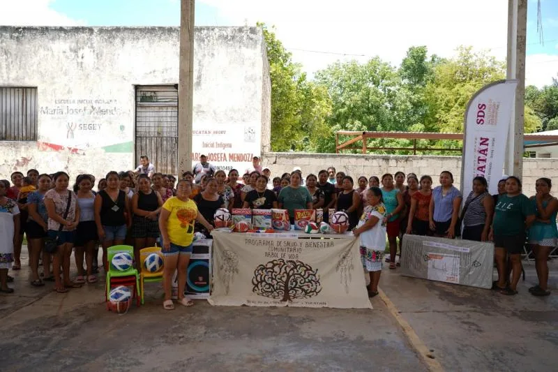 DIF Yucatán impulsa proyectos comunitarios en Tixcacalcupul para 81 beneficiarios - imagen 2