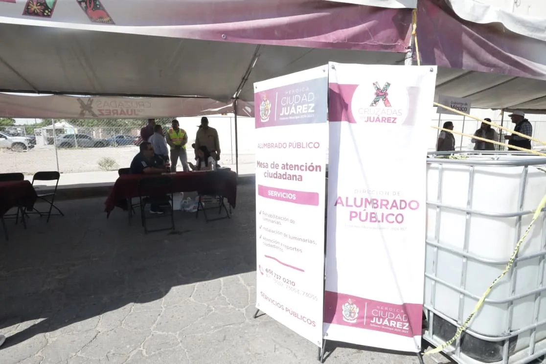 Vecinos de Gómez Morín acceden a servicios municipales durante Cruzadas por Juárez en Ciudad Juárez - imagen 15