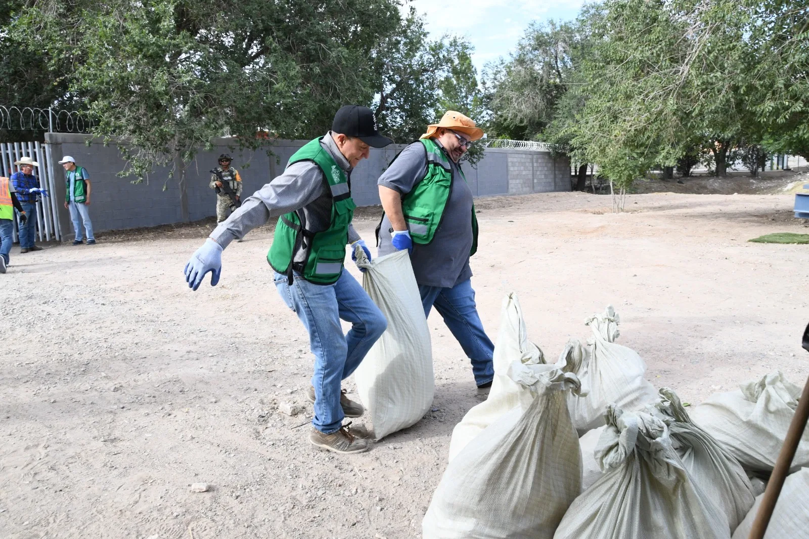 IMIP colabora en jornada de limpieza en Praderas del Sur, Ciudad Juárez - imagen 5