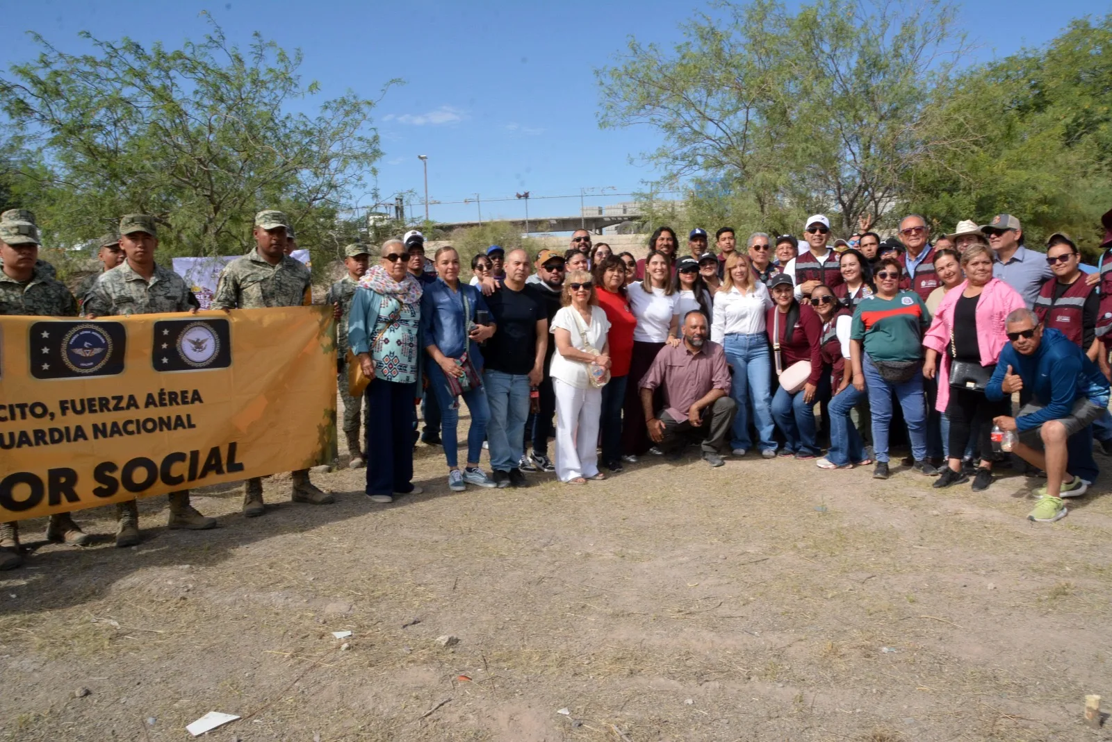 Ciudad Juárez impulsa limpieza y rehabilitación del dique en colonia Complexo Cielo - imagen 11