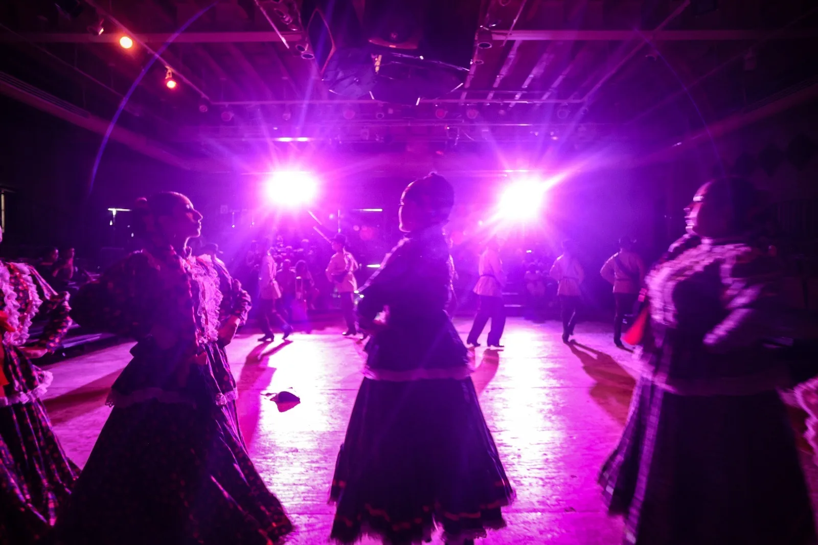 Espectáculo de danza folklórica destaca tradiciones de Chihuahua en Juárez - imagen 2