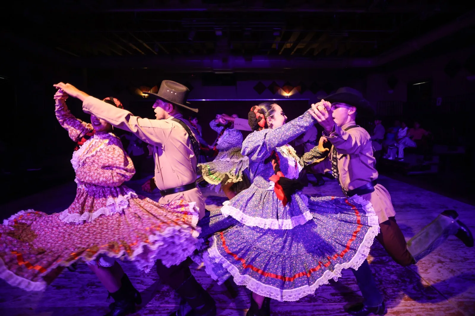 Espectáculo de danza folklórica destaca tradiciones de Chihuahua en Juárez - imagen 6