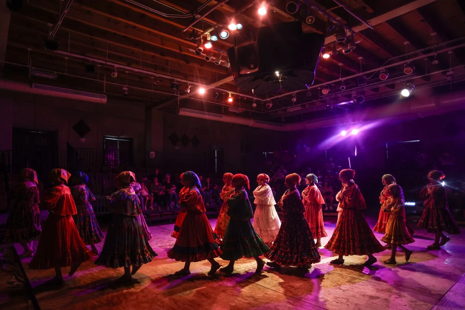 Espectáculo de danza folklórica destaca tradiciones de Chihuahua en Juárez - imagen 7