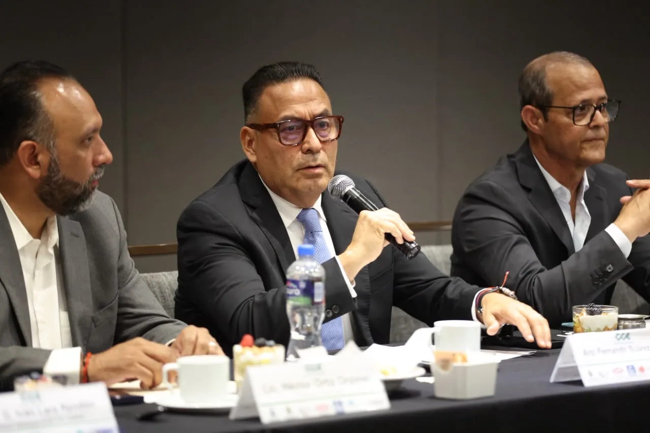 Héctor Ortiz Orpinel asegura continuidad en proyectos municipales y estabilidad para el sector empresarial en León - imagen 6