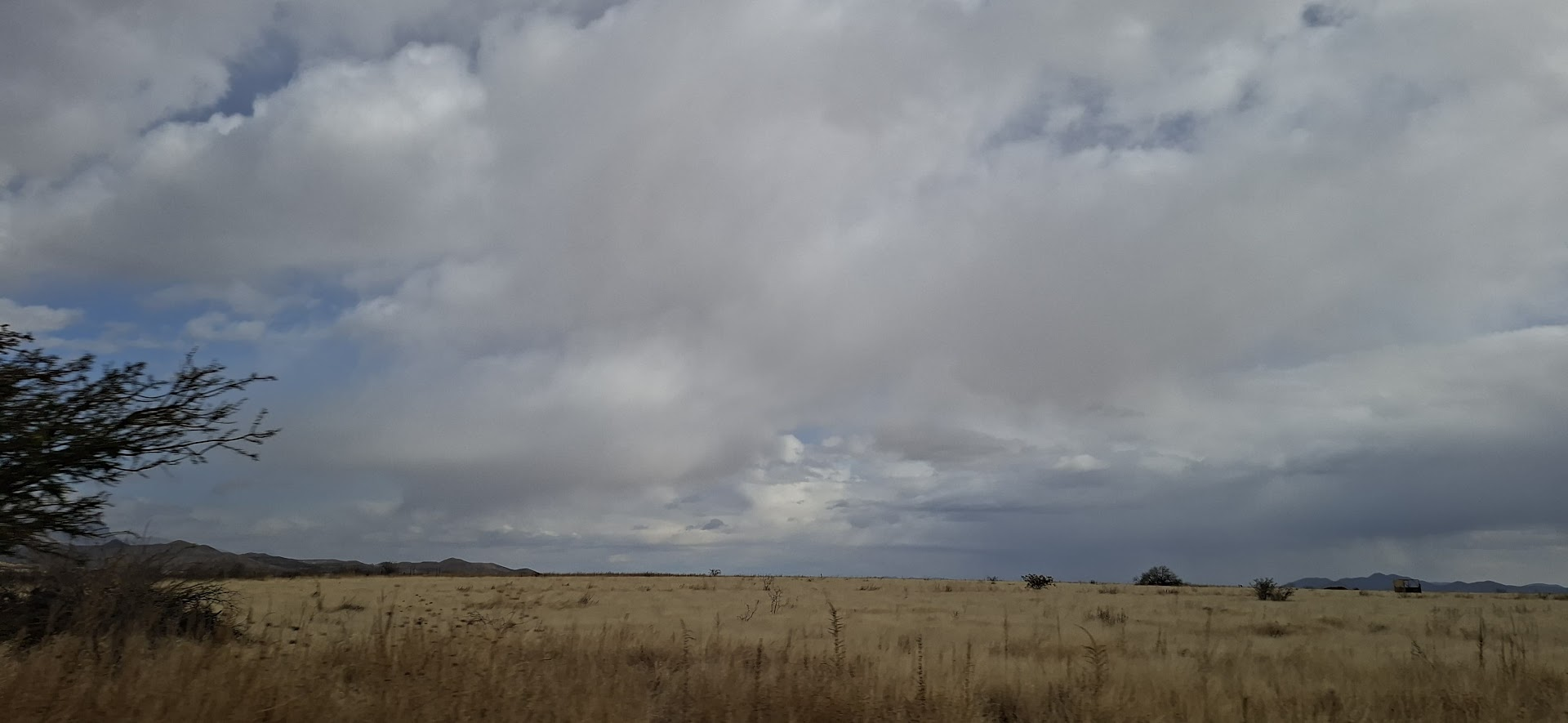 Protección Civil alerta por lluvias y vientos fuertes en Chihuahua este lunes y martes - imagen 1
