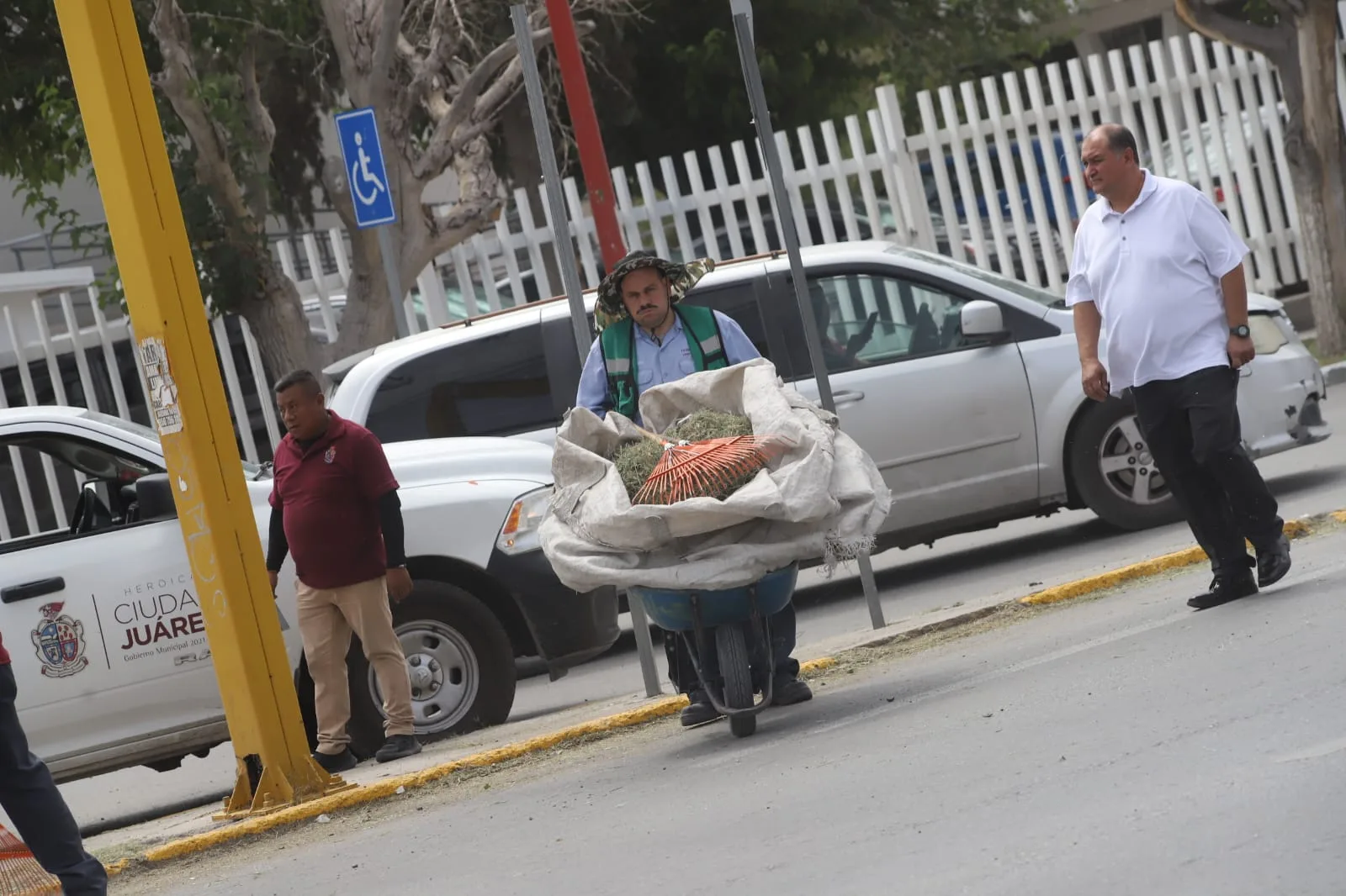 Cruzada del Cambio intensifica limpieza en avenidas principales de Ciudad Juárez - imagen 3