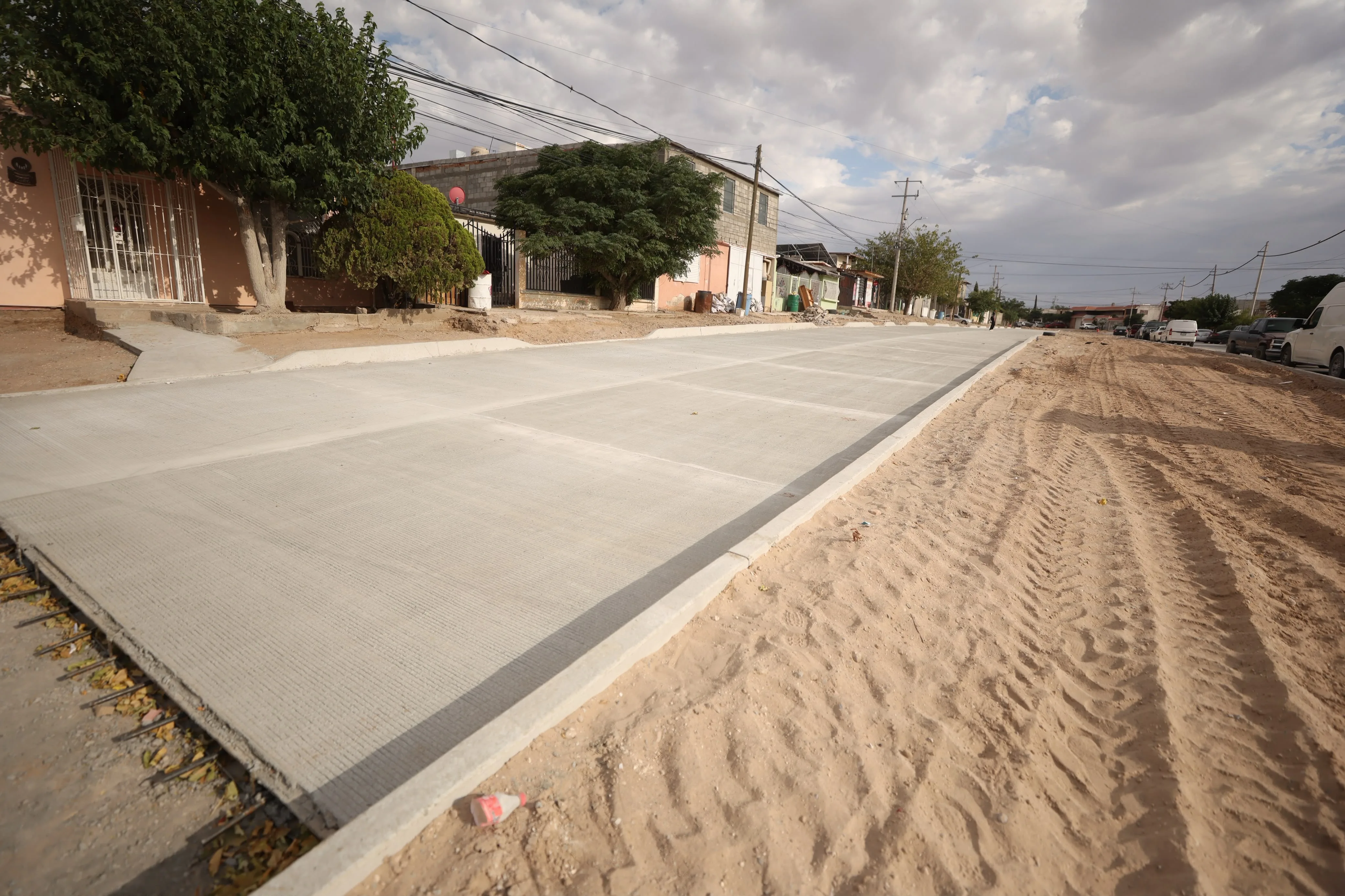 Avanzan obras de pavimentación en colonias Universidad y Lucio Blanco con inversión municipal y vecinal - imagen 3