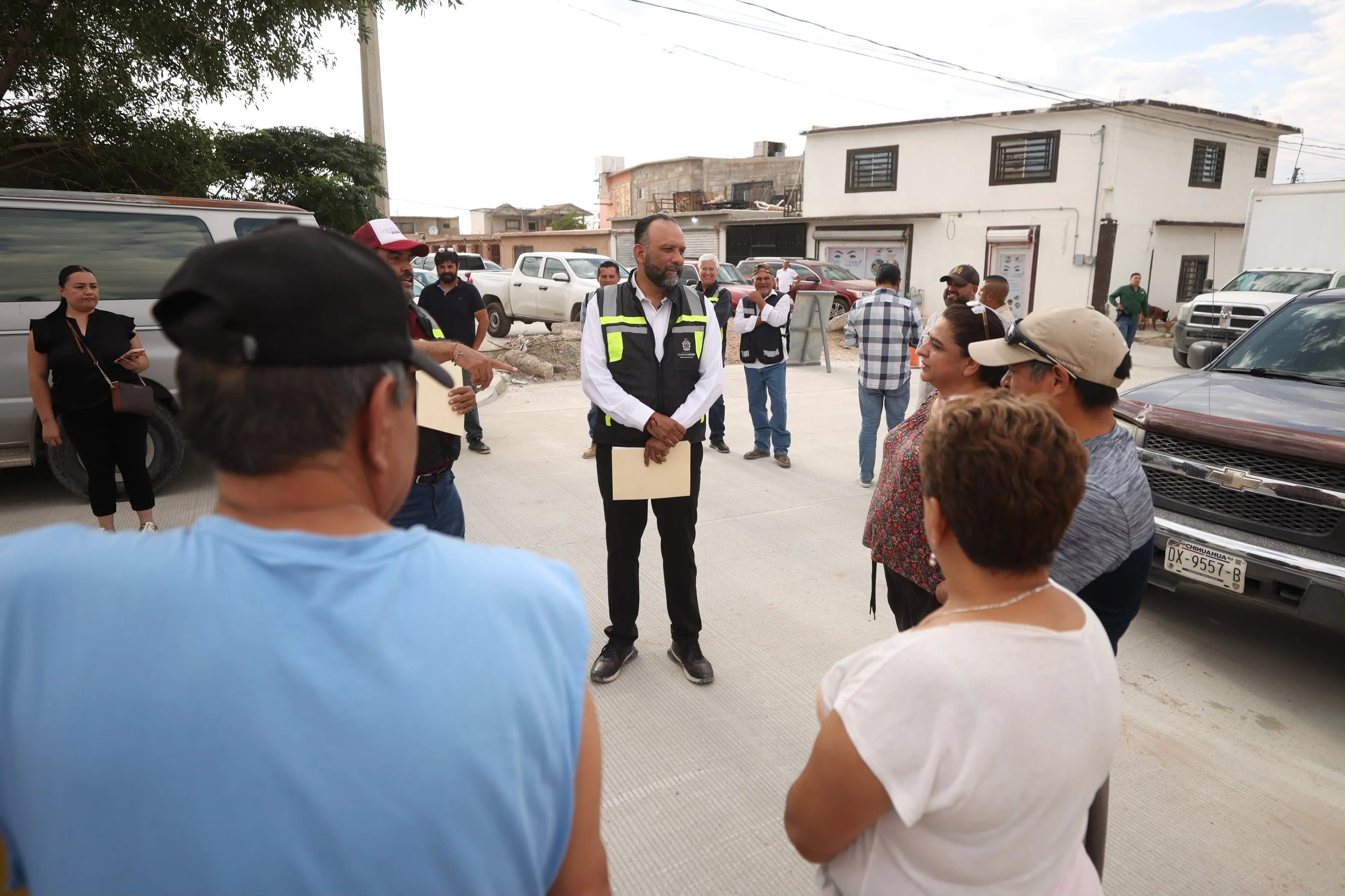 Avanzan obras de pavimentación en colonias Universidad y Lucio Blanco con inversión municipal y vecinal - imagen 8