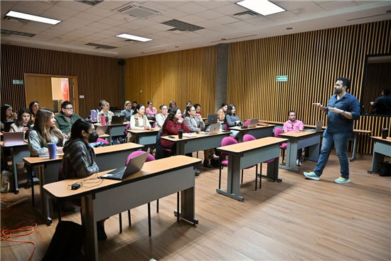 Capacitaciones gratuitas en liderazgo e inteligencia artificial para emprendedores en Chihuahua durante julio - imagen 3