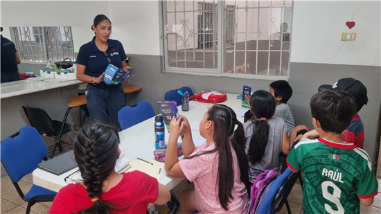 Unidad Móvil de Seguridad Pública visita colonia Desarrollo Urbano en Chihuahua para prevenir violencia - imagen 2