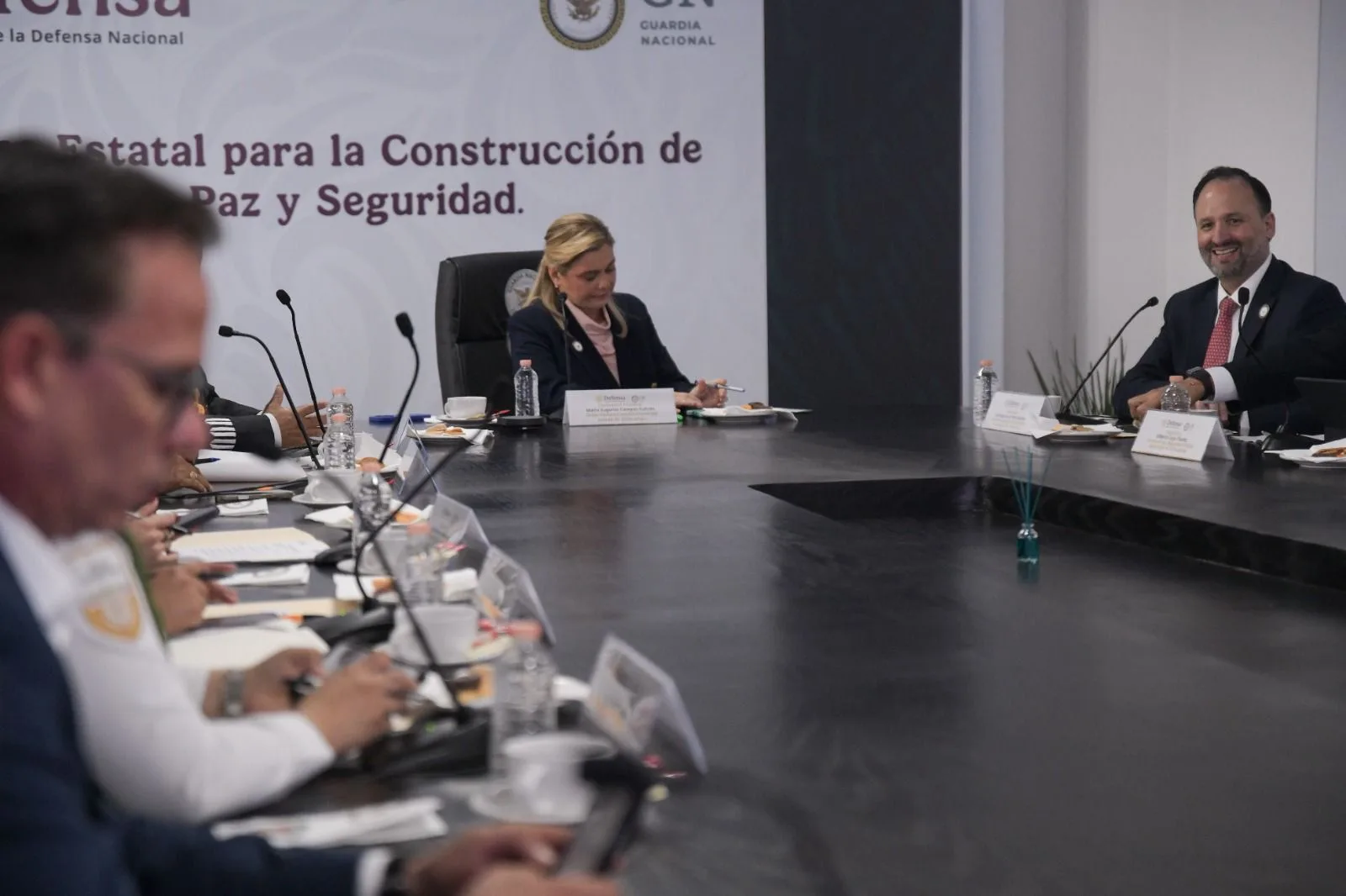 Maru Campos encabeza en Chihuahua la Mesa Estatal de Construcción de Paz y revisa cifras de seguridad - imagen 3