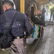 FGR asegura 12 máquinas tragamonedas en cateo en Cerro Azul, Veracruz - imagen 5