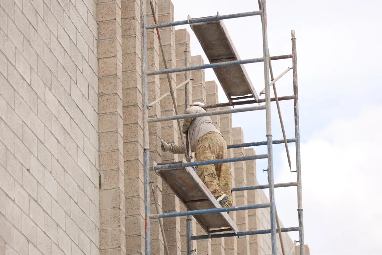 Avanza construcción del gimnasio municipal en Deportivo Salvarcar de Ciudad Juárez - imagen 6