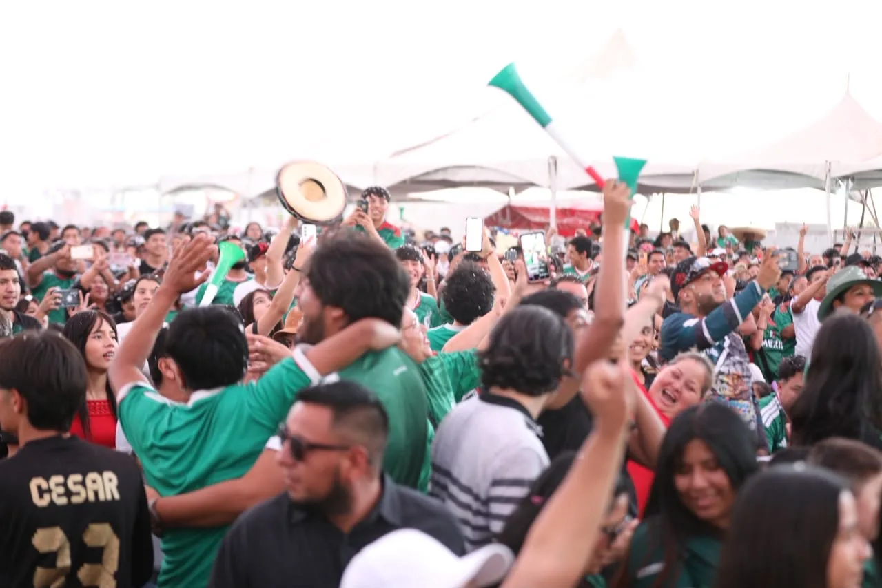 Alcalde de Ciudad Juárez asiste al Estadio 8 de Diciembre para ver el partido México vs Ecuador en el Mundial 2026 - imagen 12