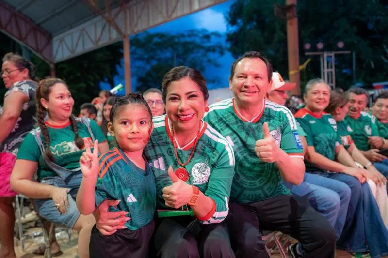 14 mil personas celebran triunfo de México en Zonas Fan de Yucatán con saldo blanco - imagen 2