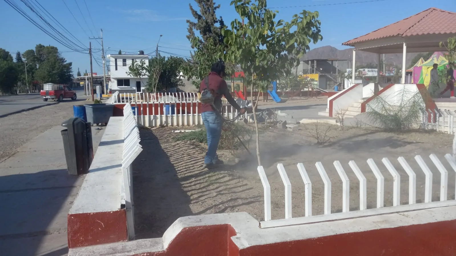 Samalayuca intensifica limpieza y mantenimiento para mejorar espacios públicos - imagen 5
