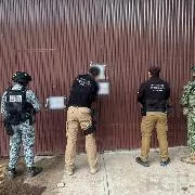 FGR asegura armas y vehículos en cateo en Durango tras denuncia ciudadana - imagen 3
