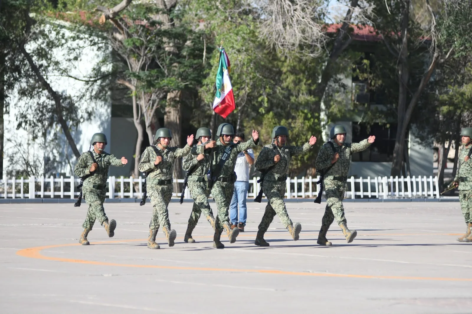 Coronel Leonardo Villalobos asume mando del 9º Regimiento de Caballería Motorizado en Ciudad Juárez - imagen 6
