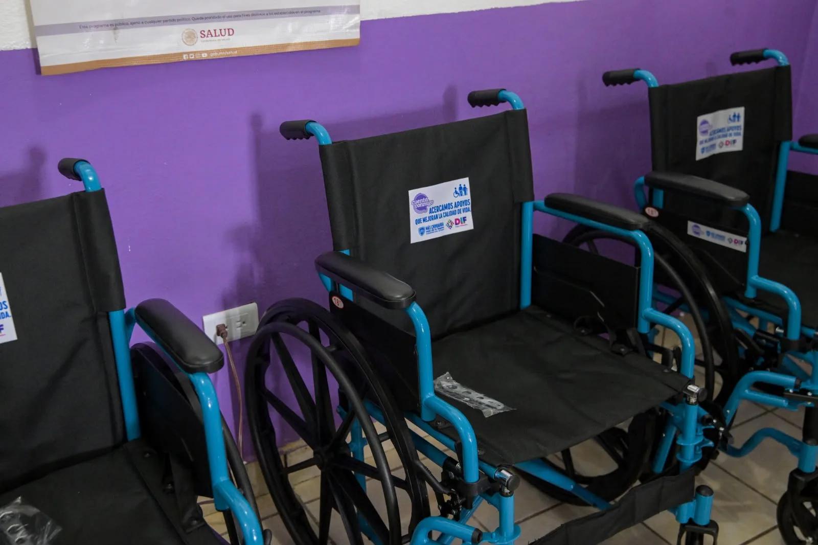 DIF Estatal entrega aparatos funcionales y despensas a personas vulnerables en Guachochi - imagen 2