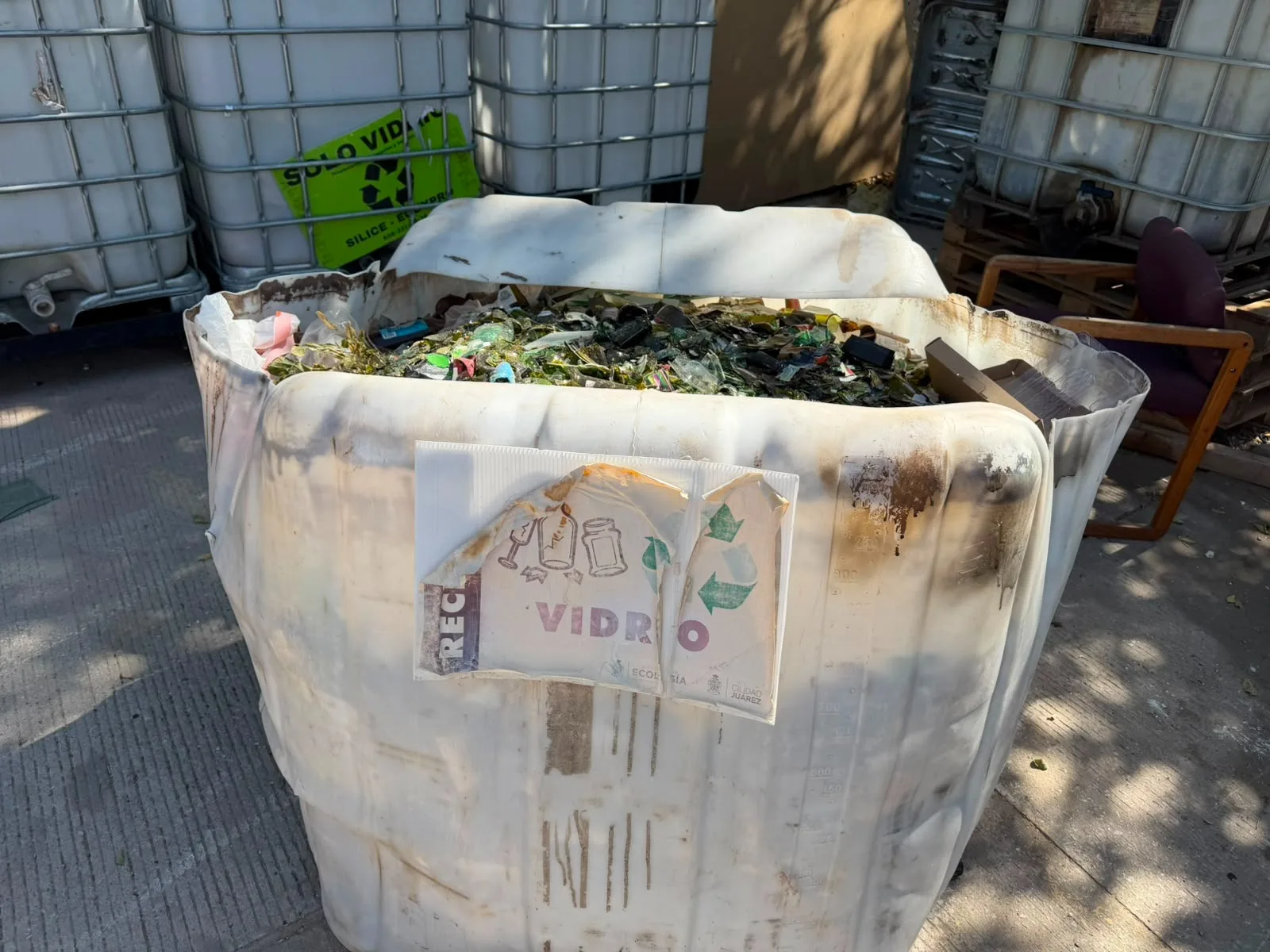 Punto Limpio en Chamizal recibe residuos especiales y reciclables en horario extendido - imagen 1