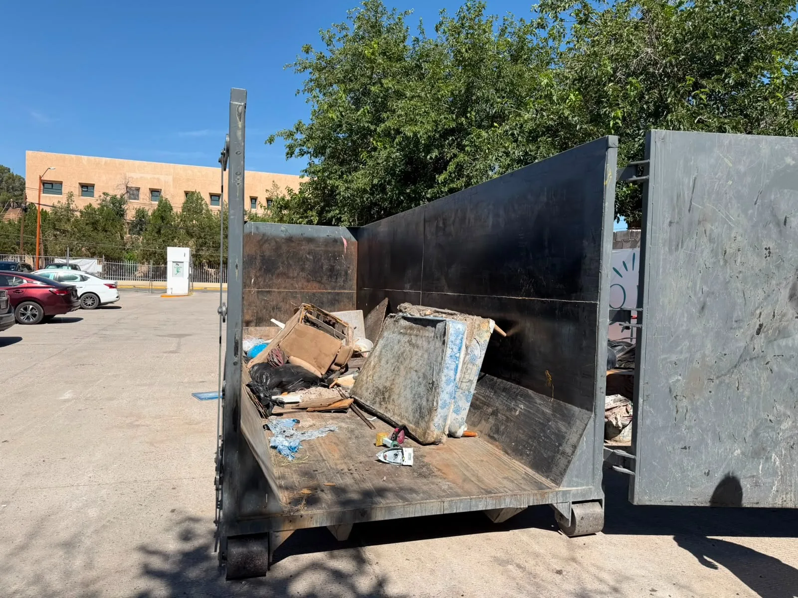 Punto Limpio en Chamizal recibe residuos especiales y reciclables en horario extendido - imagen 4