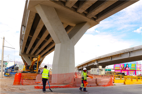 Avanza al 80% construcción del puente en la intersección de Los Nogales y De las Industrias en Chihuahua