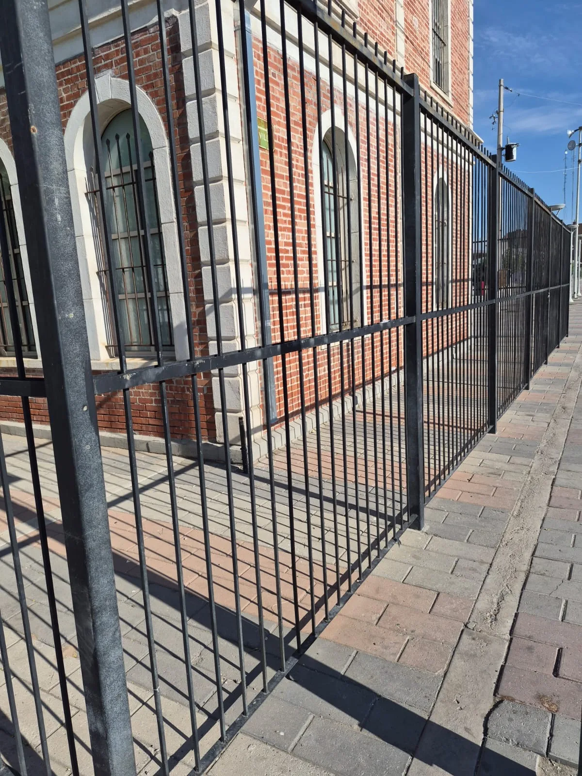 Cuadrillas de limpieza mantienen el Centro Histórico de Ciudad Juárez libre de residuos - imagen 1