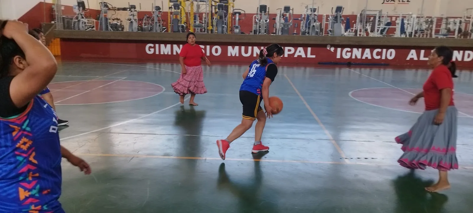 Finaliza el Torneo Municipal de Basquetbol de Pueblos Originarios en Chihuahua con equipos de diversas comunidades - imagen 3