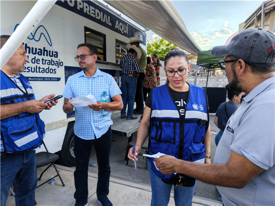 El Teso Móvil llega al parque Los Tronquitos para facilitar pago de Predial en Chihuahua - imagen 3