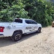 FGR detiene a cinco personas y asegura maquinaria por extracción ilegal de arena en Motozintla, Chiapas - imagen 1