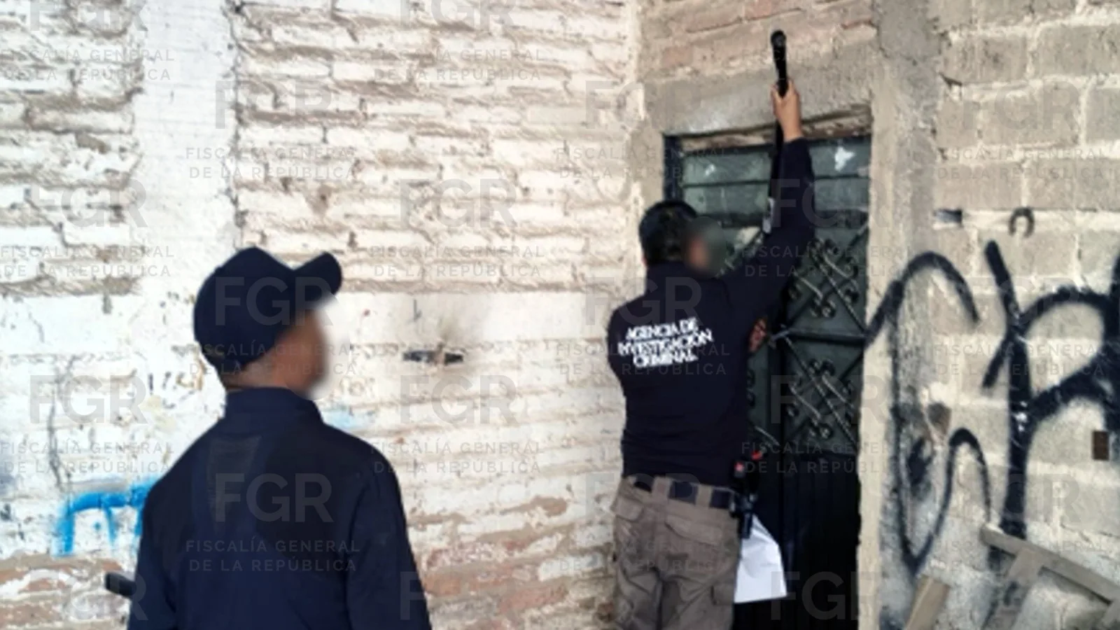 FGR asegura más de 89 mil litros de hidrocarburo en El Salto, Jalisco - imagen 2