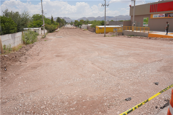Inician trabajos de pavimentación en calle principal del Ejido Sacramento en Chihuahua - imagen 4