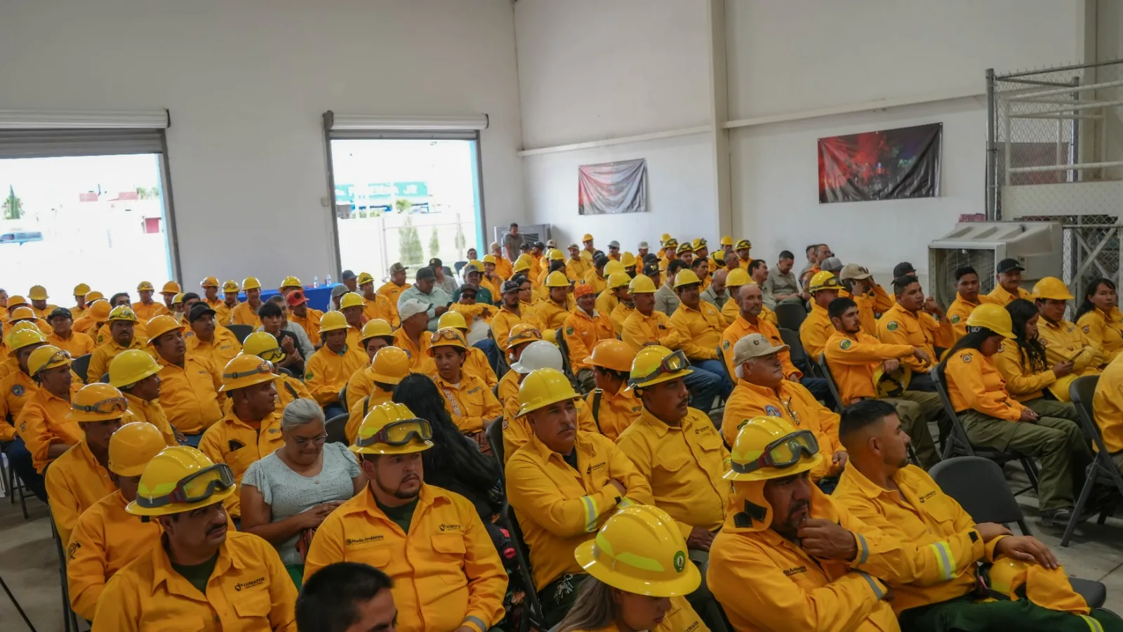 Chihuahua reconoce a brigadistas en el Día Nacional del Combatiente de Incendios Forestales - imagen 2
