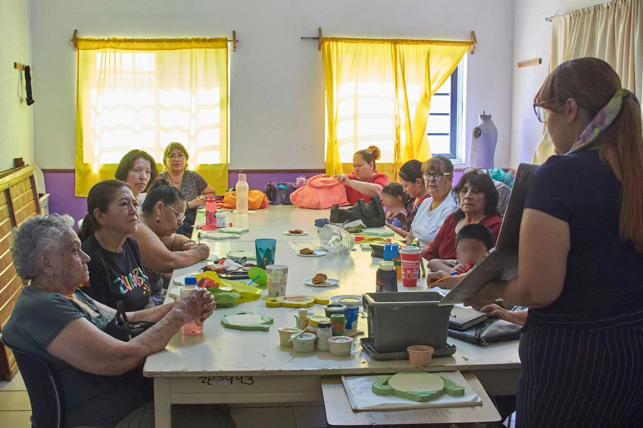Capacitan a familias en centros comunitarios para prevenir la rickettsiosis - imagen 1