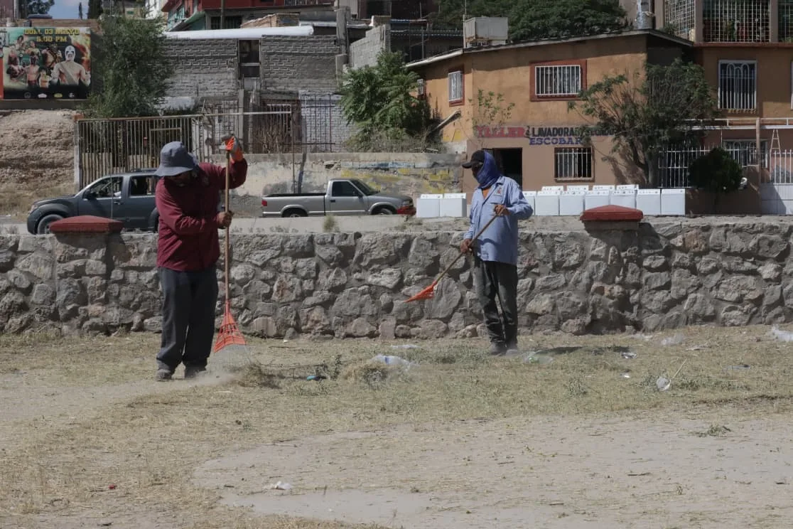 Realizan mantenimiento integral en Parque Las Tortugas de Ciudad Juárez - imagen 3