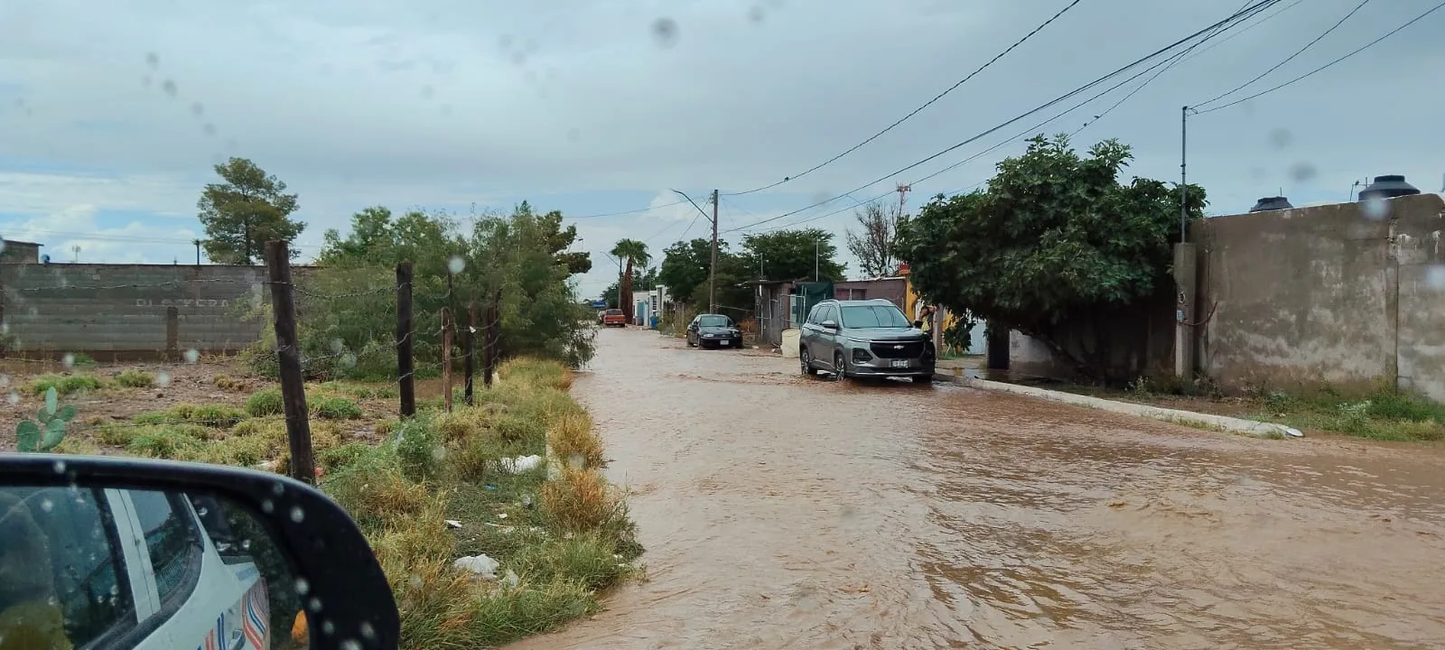 Protección Civil alerta por lluvias y recomienda no cruzar arroyos ni calles inundadas en Chihuahua - imagen 7